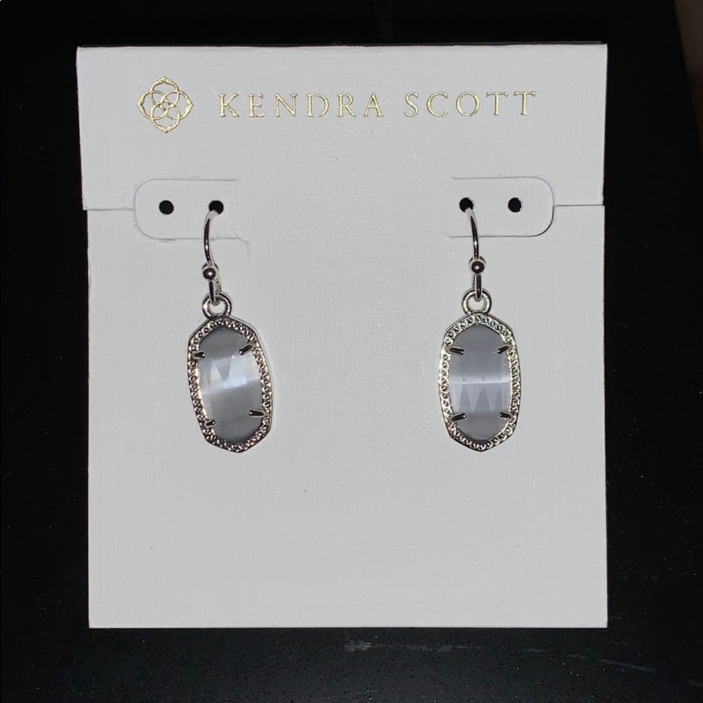 kendra scott dangly earrings